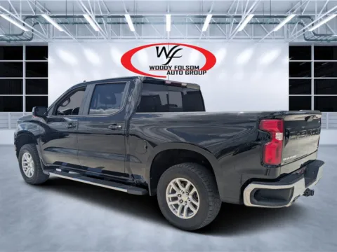 More photos of 2019 Chevrolet Silverado 1500 LT at Woody Folsom CDJR of Douglas, GA