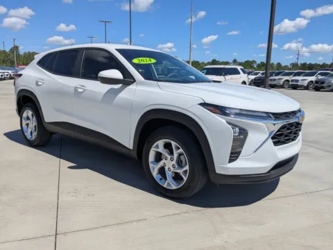 Photos of 2024 Chevrolet Trax LS for sale in Douglas, GA at Woody Folsom CDJR of Douglas