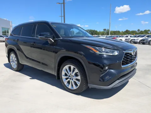 Black 2020 Toyota Highlander Limited for sale in Douglas, GA