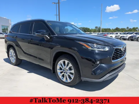 Black 2020 Toyota Highlander Limited for sale in Douglas, GA