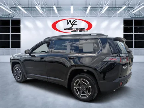 More photos of 2026 Jeep Cherokee Laredo at Woody Folsom CDJR of Douglas, GA