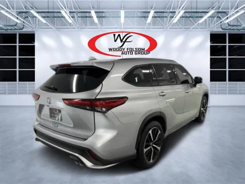 Photos of 2022 Toyota Highlander XSE for sale in Douglas, GA at Woody Folsom CDJR of Douglas