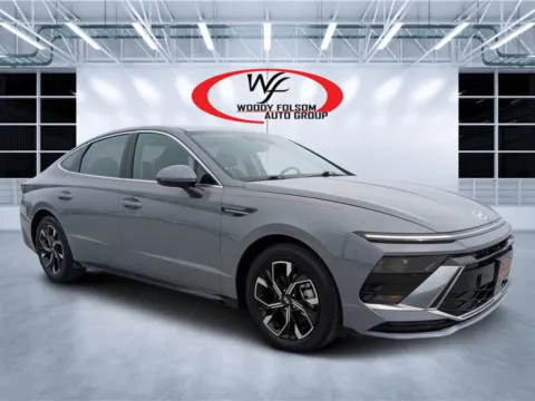 Photos of 2024 Hyundai Sonata SEL for sale in Douglas, GA at Woody Folsom CDJR of Douglas