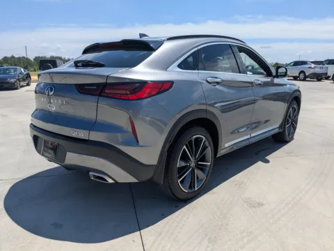 More photos of 2025 INFINITI QX55 LUXE at Woody Folsom CDJR of Douglas, GA