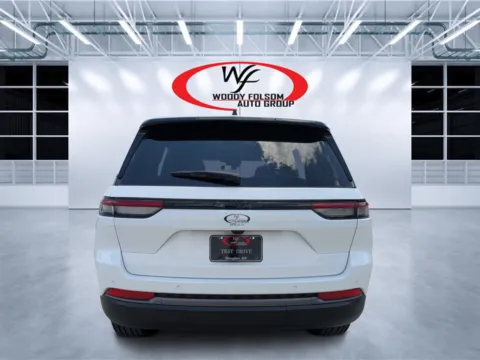 More photos of 2026 Jeep Grand Cherokee Limited at Woody Folsom CDJR of Douglas, GA