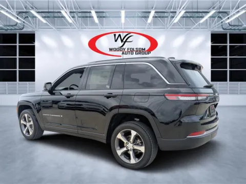 More photos of 2026 Jeep Grand Cherokee Limited at Woody Folsom CDJR of Douglas, GA