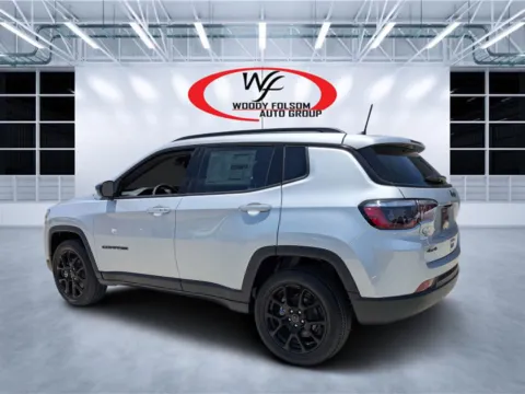 More photos of 2026 Jeep Compass Latitude Altitude at Woody Folsom CDJR of Douglas, GA