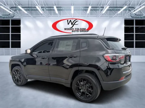More photos of 2026 Jeep Compass Latitude Altitude at Woody Folsom CDJR of Douglas, GA