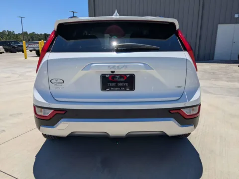 More photos of 2025 Kia Niro EX at Woody Folsom CDJR of Douglas, GA
