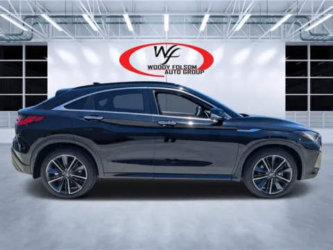 Photos of 2025 INFINITI QX55 LUXE for sale in Douglas, GA at Woody Folsom CDJR of Douglas