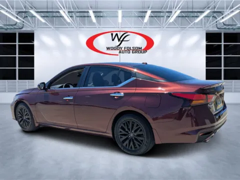 More photos of 2025 Nissan Altima SV at Woody Folsom CDJR of Douglas, GA
