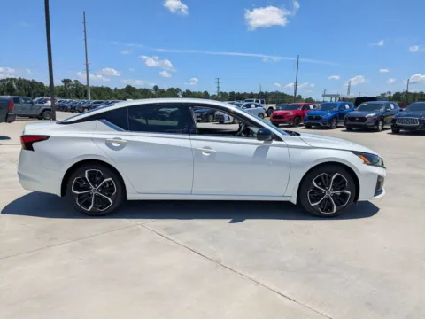 Another view of 2024 Nissan Altima 2.5 SR for sale in Douglas, GA at Woody Folsom CDJR of Douglas