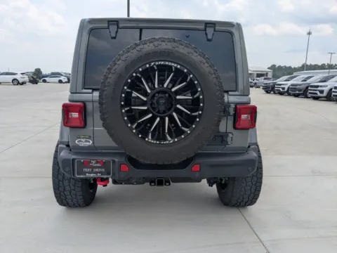 More photos of 2022 Jeep Wrangler Unlimited Rubicon at Woody Folsom CDJR of Douglas, GA