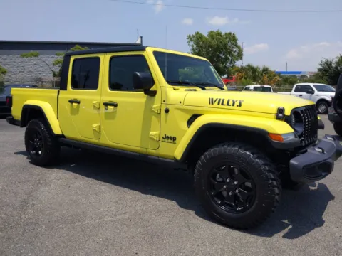 Photos of 2023 Jeep Gladiator Willys for sale in Douglas, GA at Woody Folsom CDJR of Douglas