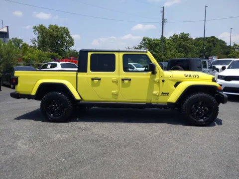 Another view of 2023 Jeep Gladiator Willys for sale in Douglas, GA at Woody Folsom CDJR of Douglas