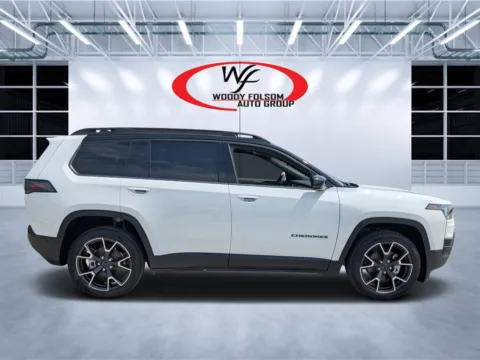Photos of 2026 Jeep Cherokee Overland for sale in Douglas, GA at Woody Folsom CDJR of Douglas