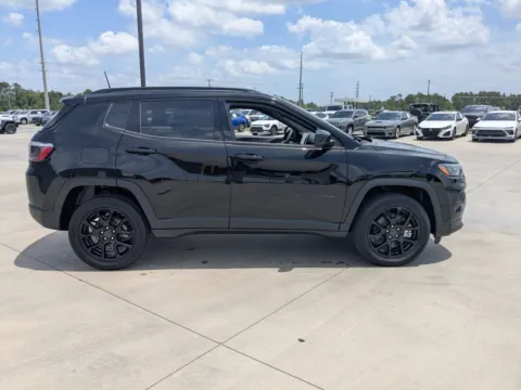 Another view of 2026 Jeep Compass Latitude Altitude for sale in Douglas, GA at Woody Folsom CDJR of Douglas