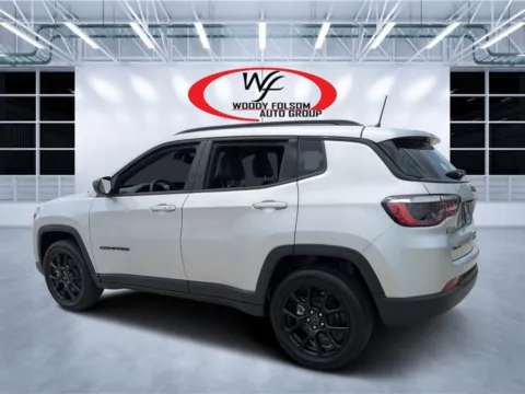 More photos of 2026 Jeep Compass Latitude Altitude at Woody Folsom CDJR of Douglas, GA