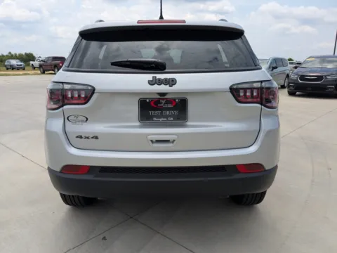 More photos of 2026 Jeep Compass Latitude Altitude at Woody Folsom CDJR of Douglas, GA
