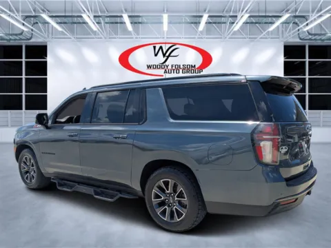 More photos of 2021 Chevrolet Suburban Z71 at Woody Folsom CDJR of Douglas, GA