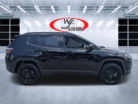 Photos of 2026 Jeep Compass Latitude Altitude for sale in Douglas, GA at Woody Folsom CDJR of Douglas