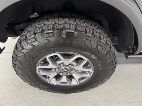 More photos of 2024 Ford Bronco Badlands at Woody Folsom CDJR of Douglas, GA