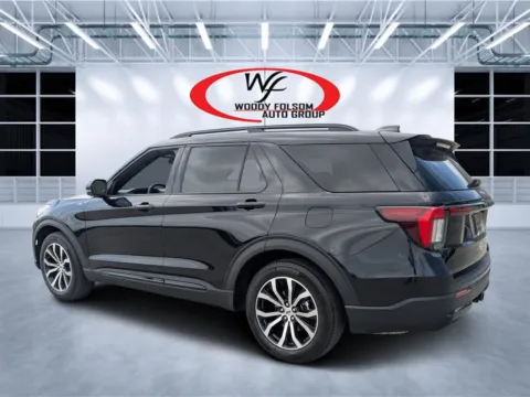 More photos of 2025 Ford Explorer ST-Line at Woody Folsom CDJR of Douglas, GA