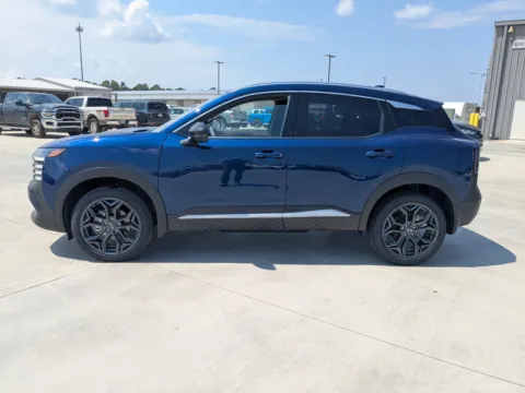 More photos of 2026 Nissan Kicks SR at Woody Folsom CDJR of Douglas, GA