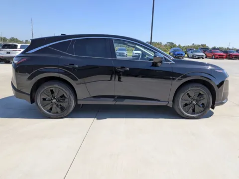 Another view of 2025 Nissan Murano SV for sale in Douglas, GA at Woody Folsom CDJR of Douglas
