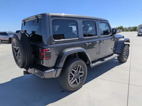 More photos of 2021 Jeep Wrangler Unlimited Sahara High Altitude at Woody Folsom CDJR of Douglas, GA