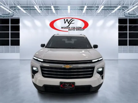 Photos of 2026 Chevrolet Traverse FWD LT for sale in Douglas, GA at Woody Folsom CDJR of Douglas