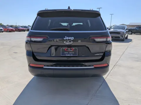 More photos of 2027 Jeep Grand Cherokee L Limited at Woody Folsom CDJR of Douglas, GA