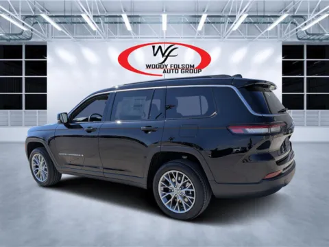 More photos of 2027 Jeep Grand Cherokee L Limited at Woody Folsom CDJR of Douglas, GA