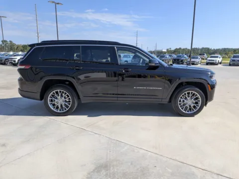 Another view of 2027 Jeep Grand Cherokee L Limited for sale in Douglas, GA at Woody Folsom CDJR of Douglas