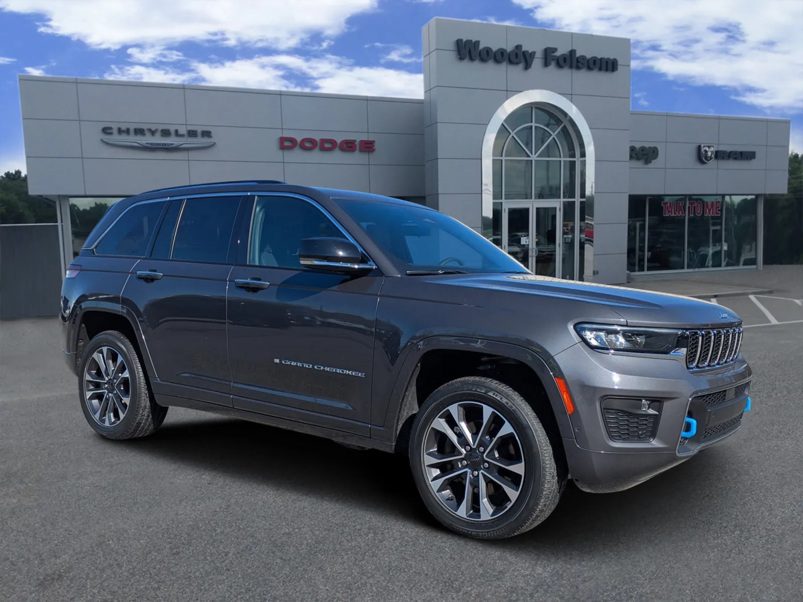 Gray 2022 Jeep Grand Cherokee 4xe Overland for sale in Vidalia, GA