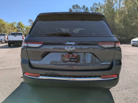 More photos of 2025 Jeep Grand Cherokee Limited at Woody Folsom Chrysler Dodge Jeep Ram of Vidalia, GA