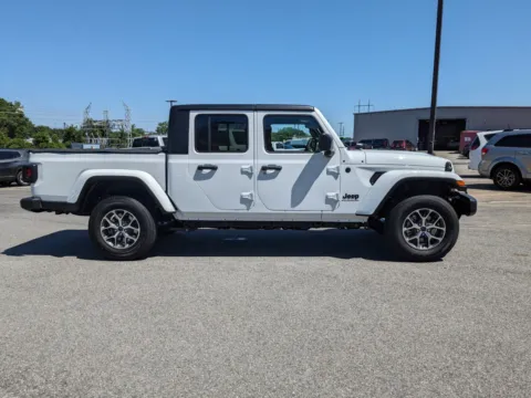 More photos of 2024 Jeep Gladiator Sport S at Woody Folsom Chrysler Dodge Jeep Ram of Vidalia, GA
