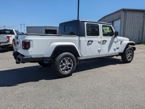 More photos of 2024 Jeep Gladiator Sport S at Woody Folsom Chrysler Dodge Jeep Ram of Vidalia, GA