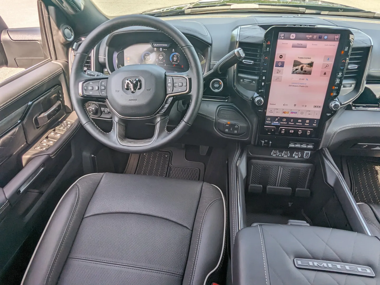 2025 RAM 2500 Limited - Photo 17