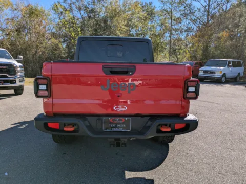More photos of 2026 Jeep Gladiator Mojave at Woody Folsom Chrysler Dodge Jeep Ram of Vidalia, GA