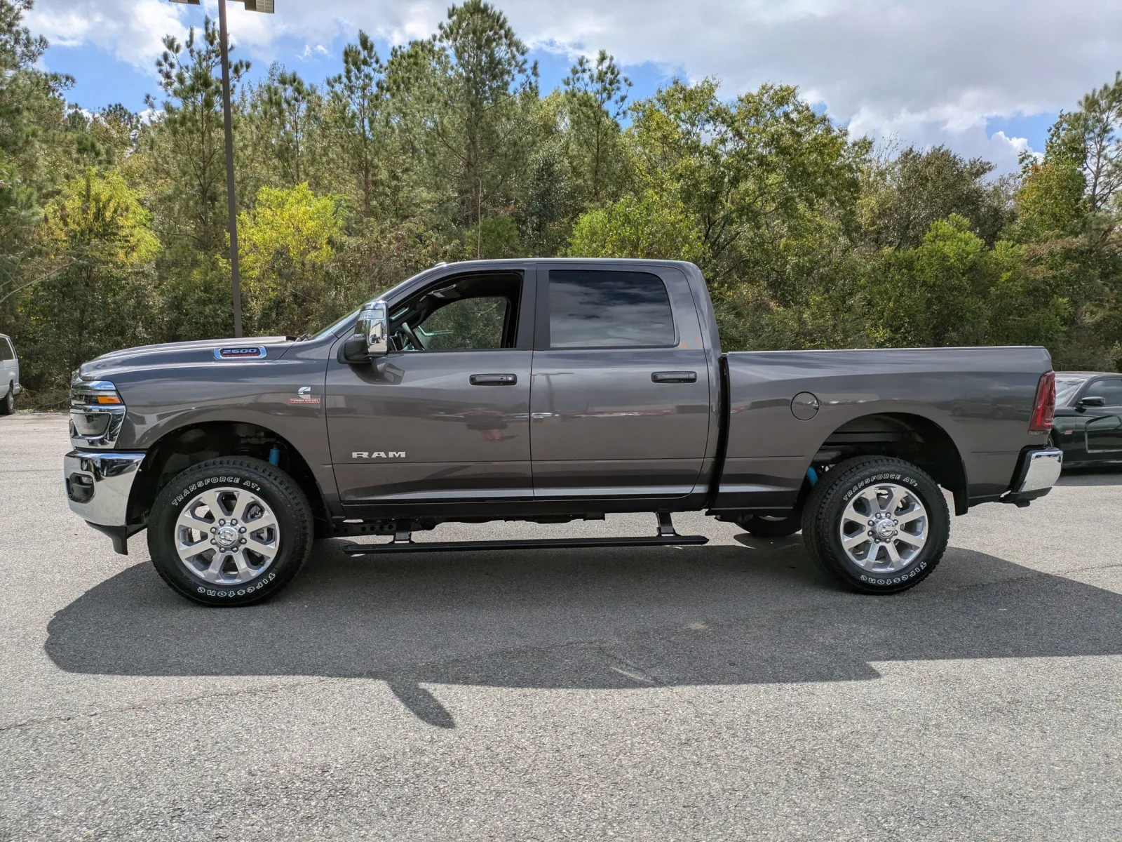 2026 RAM 2500 Laramie - Photo 7