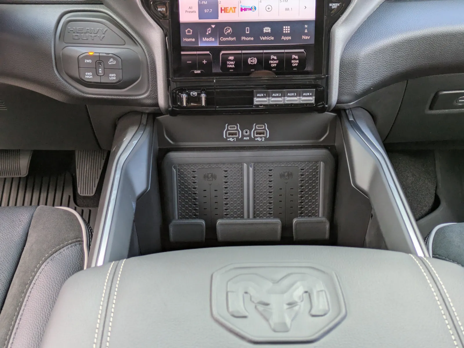 2026 RAM 2500 Laramie - Photo 20