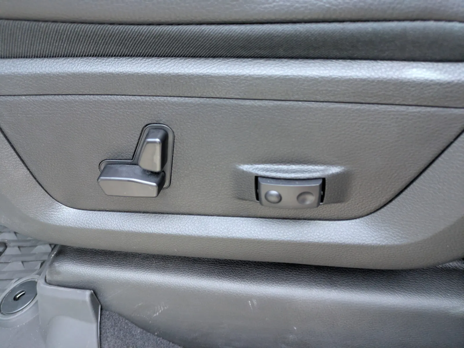 2026 RAM 2500 Laramie - Photo 21