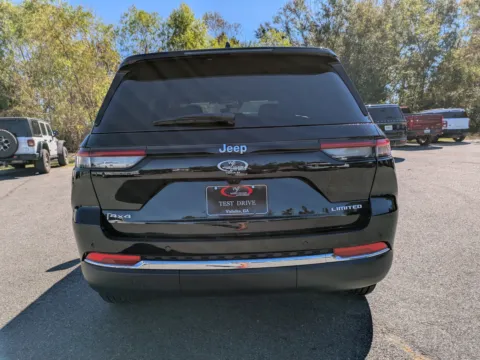 More photos of 2025 Jeep Grand Cherokee Limited at Woody Folsom Chrysler Dodge Jeep Ram of Vidalia, GA