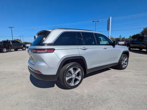 More photos of 2025 Jeep Grand Cherokee Limited at Woody Folsom Chrysler Dodge Jeep Ram of Vidalia, GA