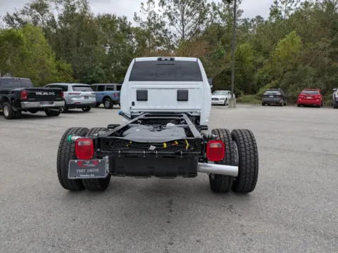 More photos of 2026 Ram 5500 Chassis Cab Tradesman at Woody Folsom Chrysler Dodge Jeep Ram of Vidalia, GA