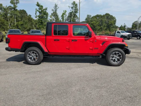Another view of 2024 Jeep Gladiator Sport S for sale in Vidalia, GA at Woody Folsom Chrysler Dodge Jeep Ram of Vidalia