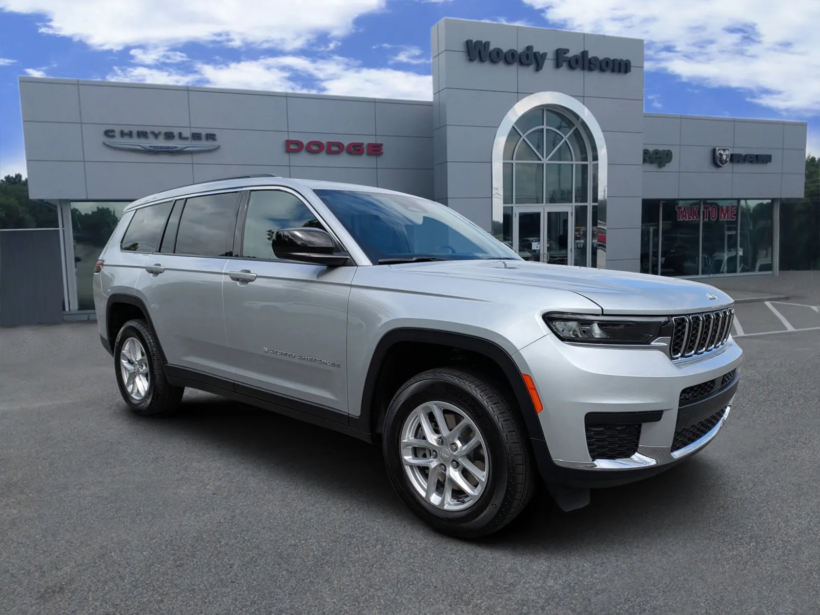Silver 2025 Jeep Grand Cherokee L Laredo X for sale in Vidalia, GA