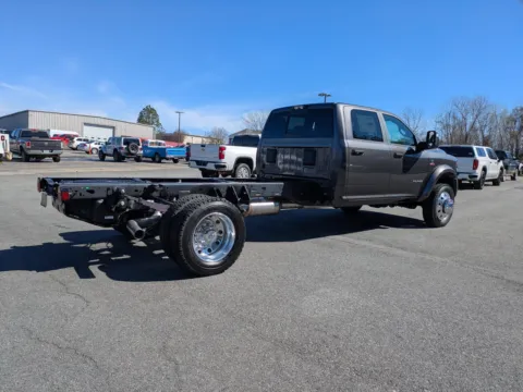More photos of 2026 Ram 5500 Chassis Cab Big Horn at Woody Folsom Chrysler Dodge Jeep Ram of Vidalia, GA