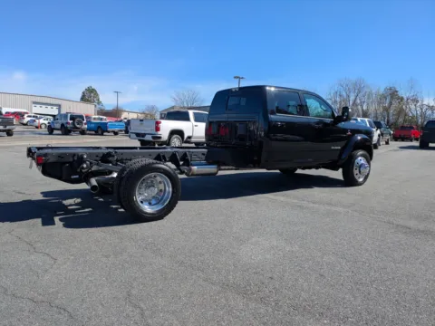 More photos of 2026 Ram 5500 Chassis Cab Big Horn at Woody Folsom Chrysler Dodge Jeep Ram of Vidalia, GA